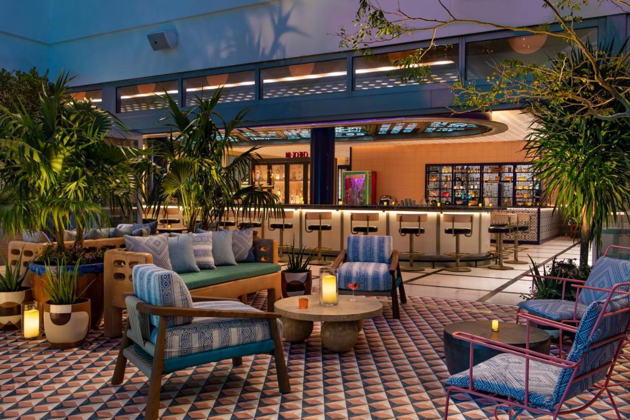 Moxy Miami South Beach Miami Beach Exterior photo