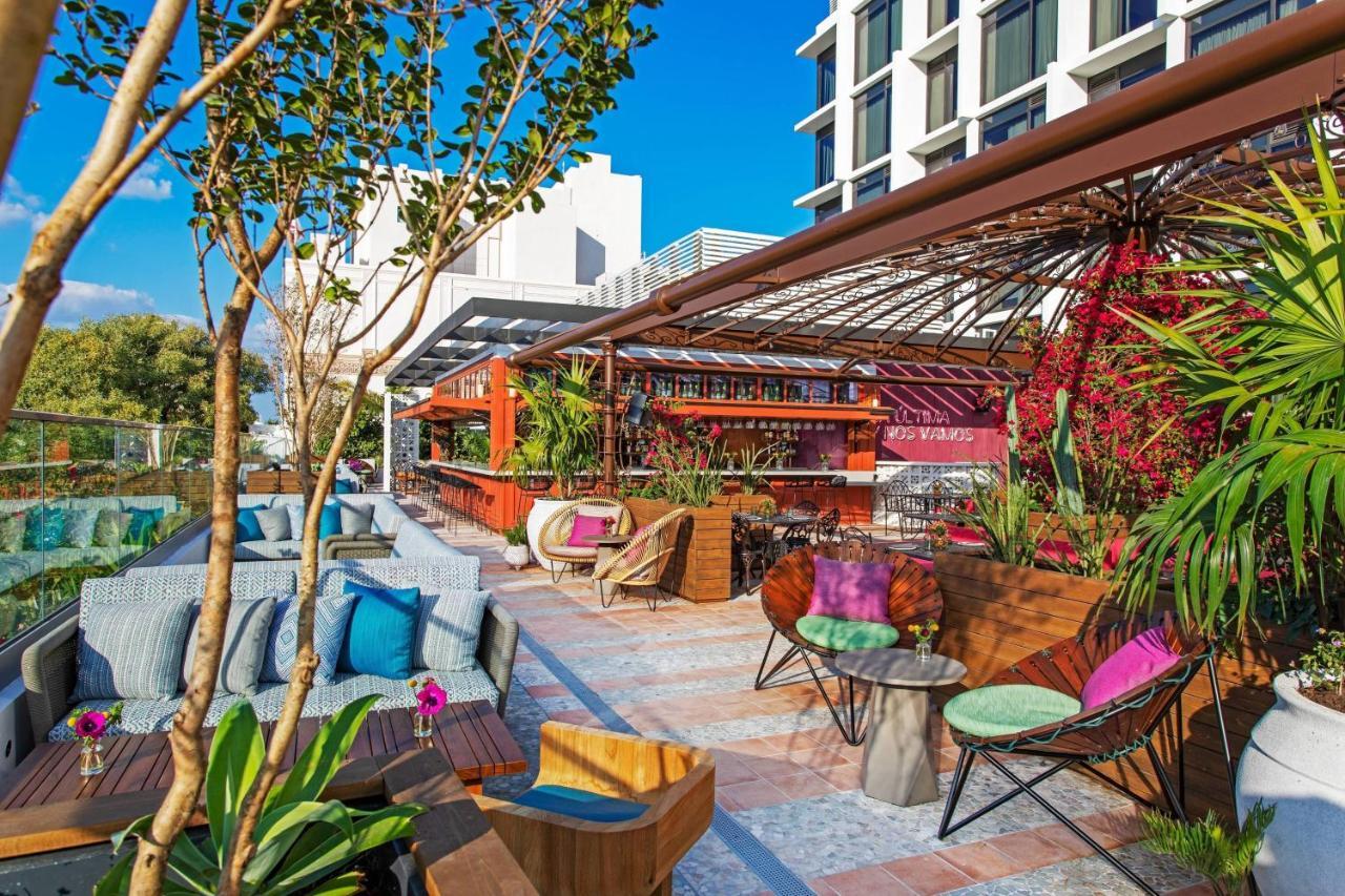 Moxy Miami South Beach Miami Beach Exterior photo