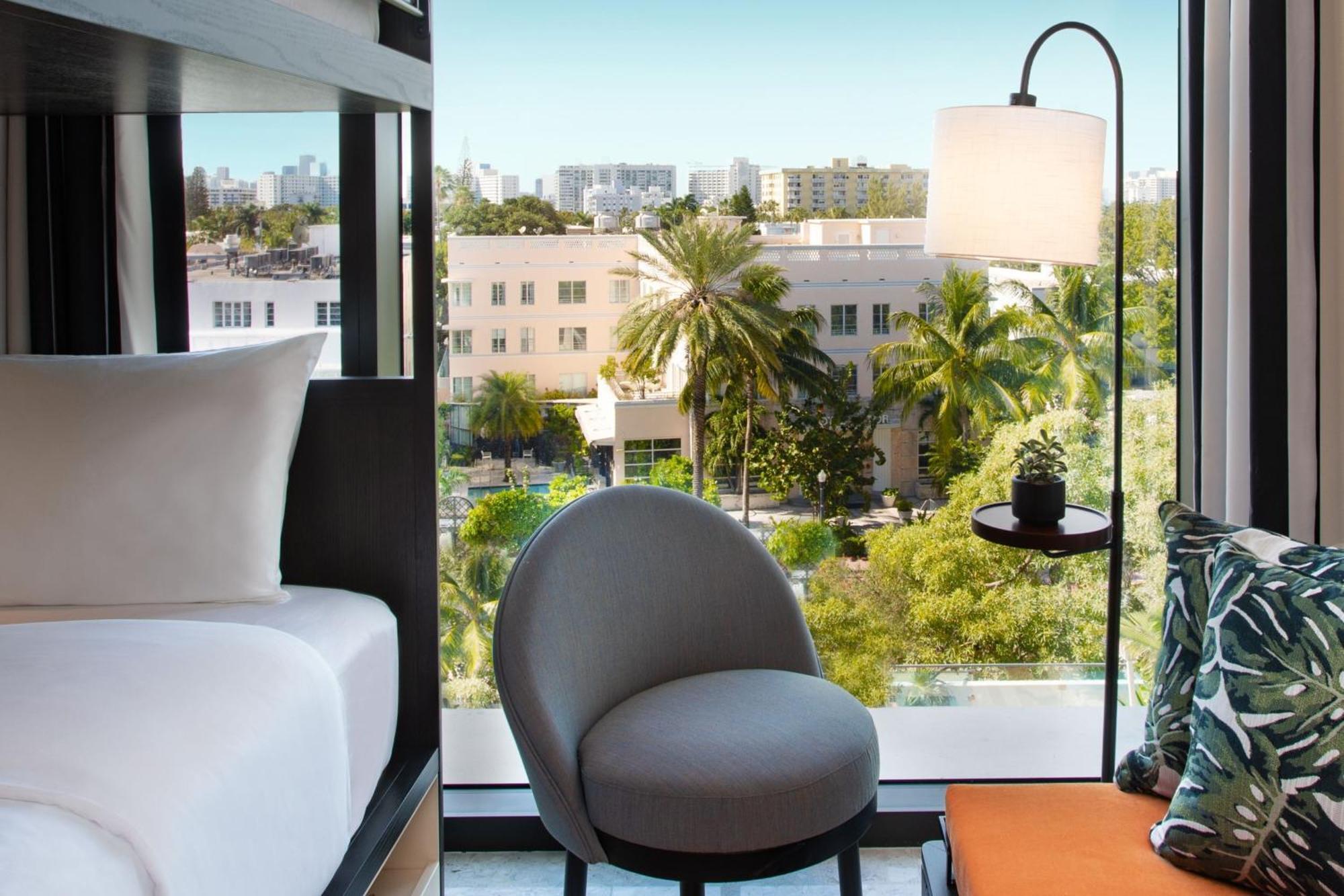 Moxy Miami South Beach Miami Beach Exterior photo