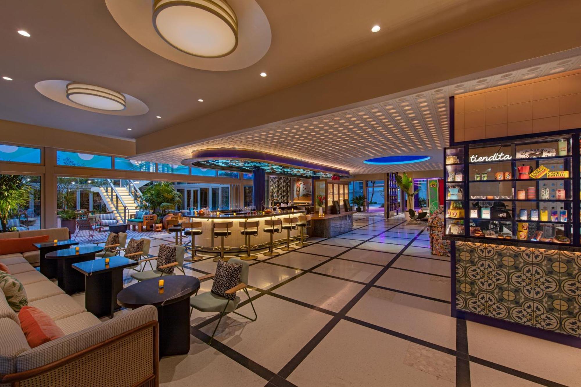 Moxy Miami South Beach Miami Beach Exterior photo